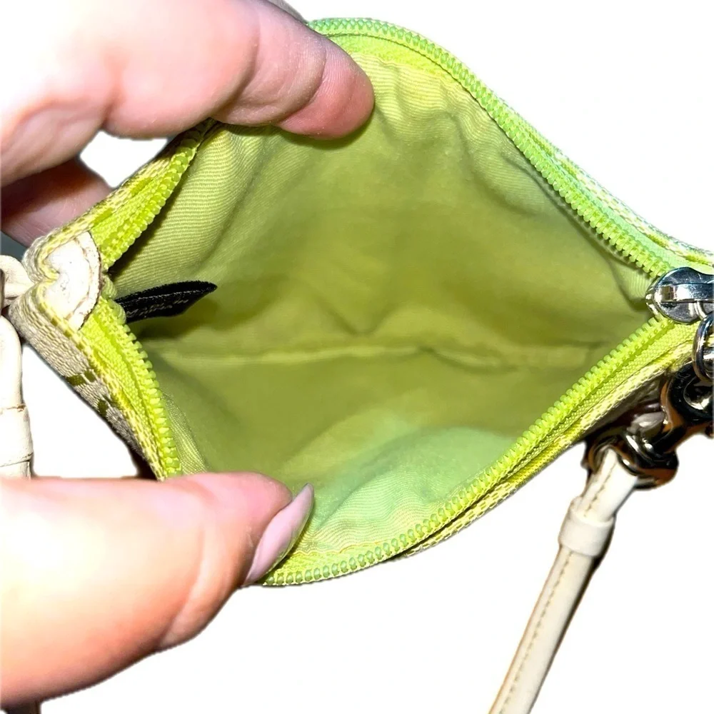 COACH Signature Lemon Green Jacquard/Leather Vintage Wristlet